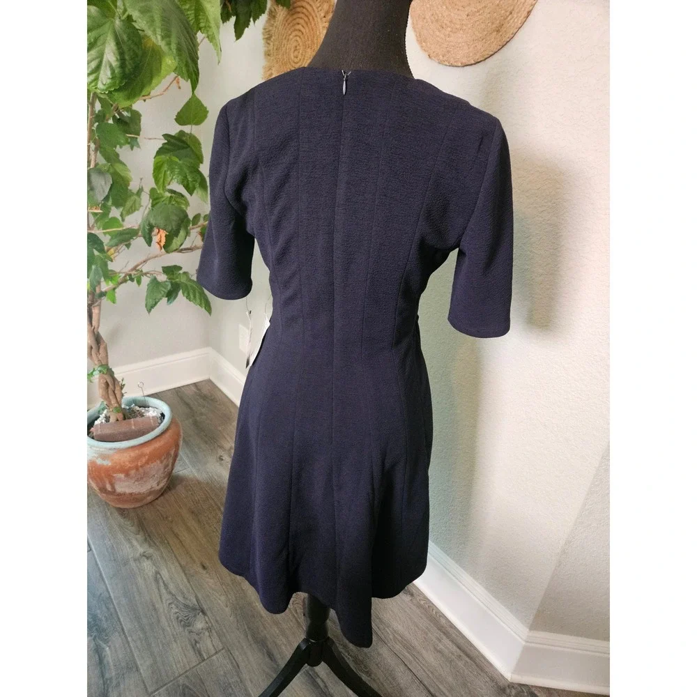 Maggy London Navy Blue Textured‎ Crepe Fit and Flare Dress Classic Size 6 NEW
